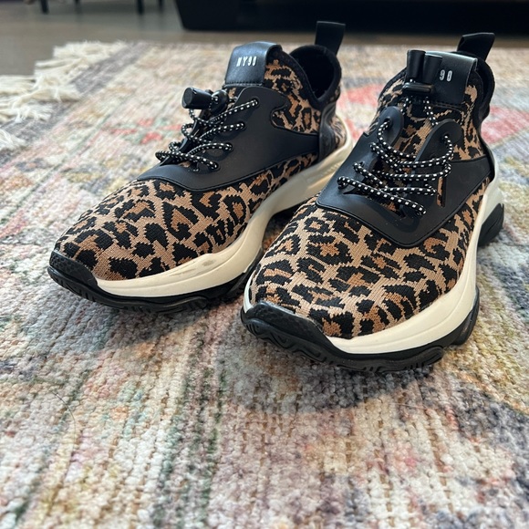 Steve Madden NY90 Tennis Shoes - Picture 3 of 7